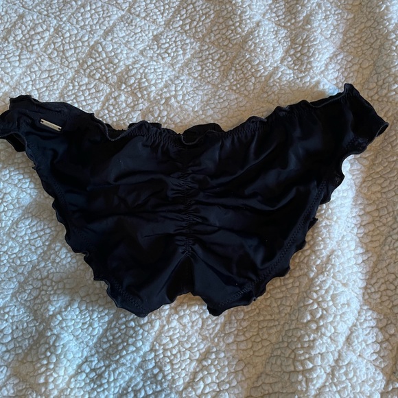 Victoria secret size medium black bathing suit bottoms - Picture 1 of 3